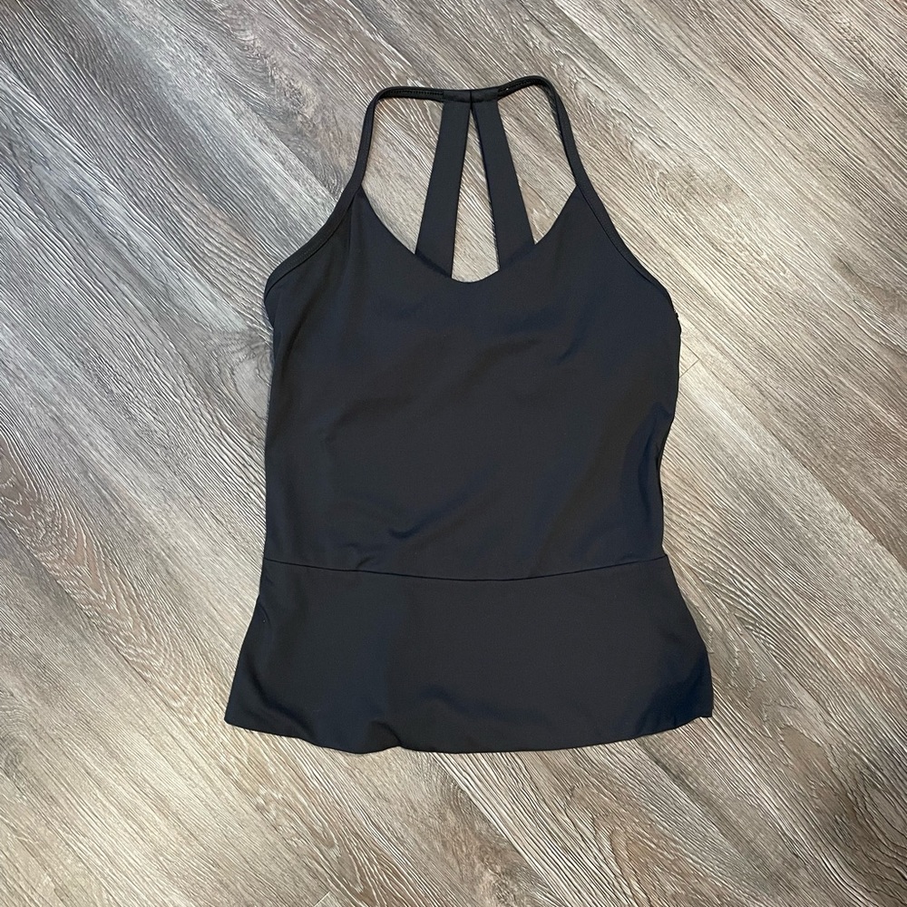 2 for $15 👟 Fabletics Diara Tank